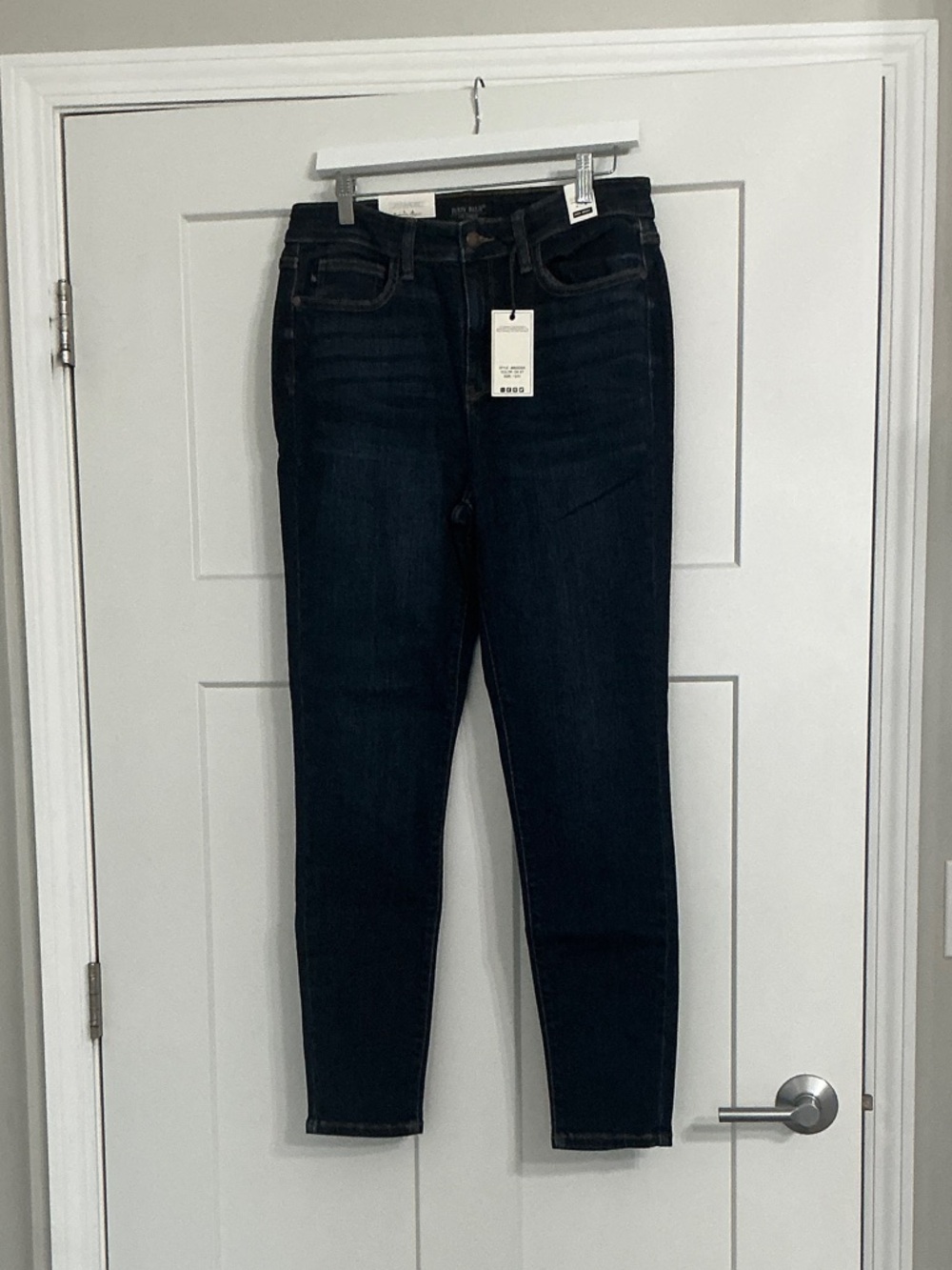 Judy Blue Dark Wash Skinny Jeans